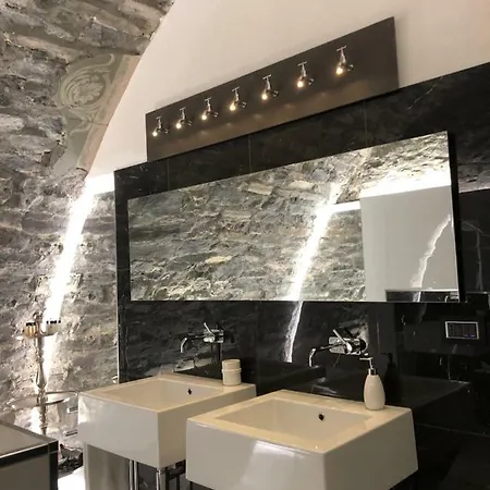 Bianca Apartman Como