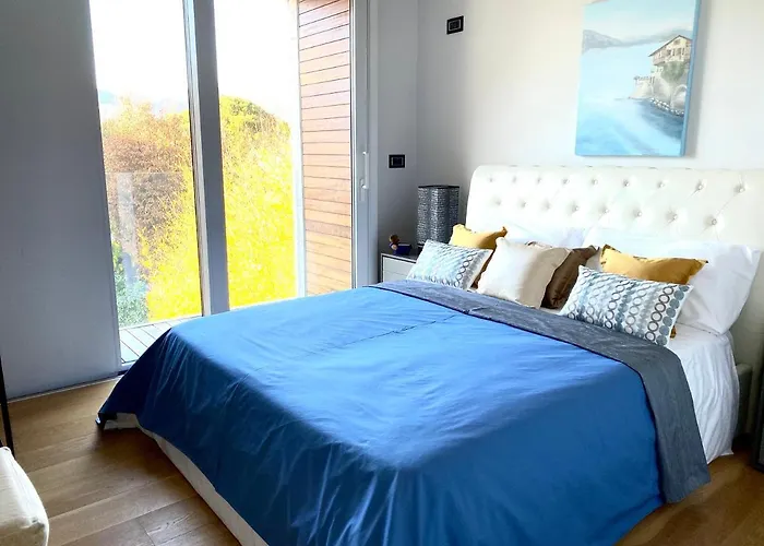 Bianca Apartament Como